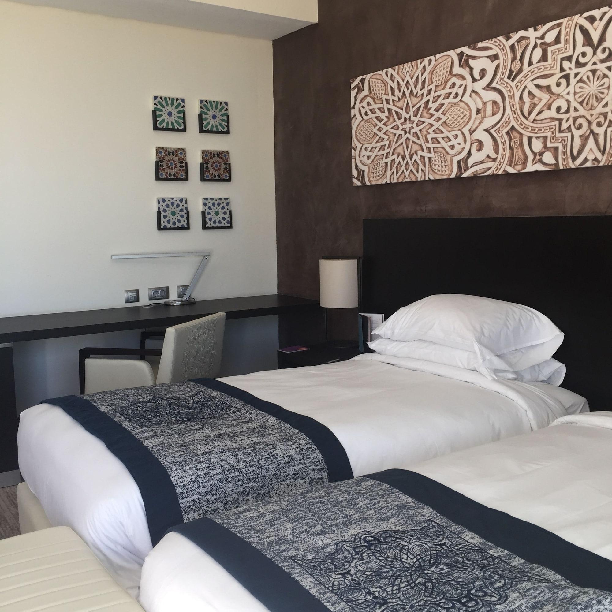 Hyatt Place Taghazout Bay Kültér fotó A bedroom at the hotel