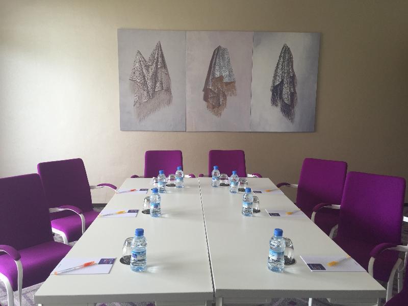 Hyatt Place Taghazout Bay Kültér fotó A meeting room at the hotel